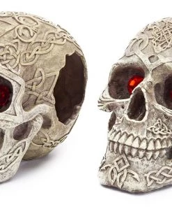 Penn-Plax Skull Gazers Aquarium Ornament